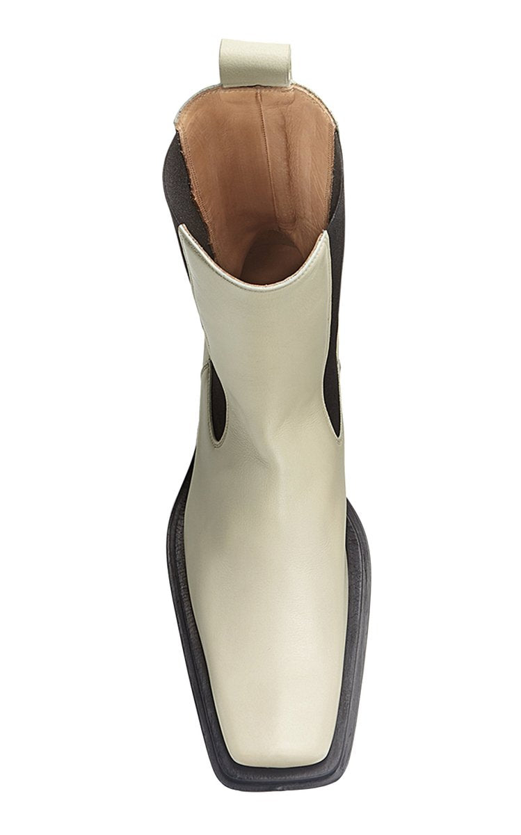 The Lean Chelsea Boots