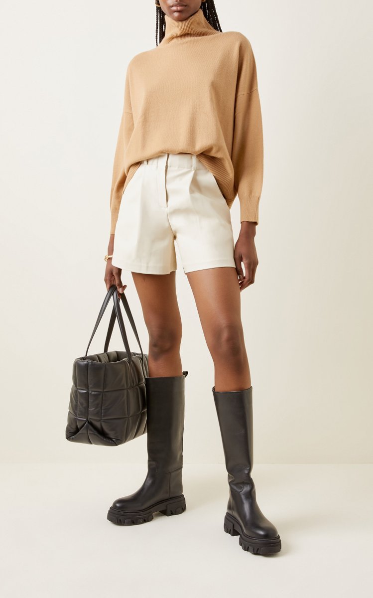 Oversized Cashmere Turtleneck